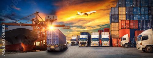 Fotografía Logistics and transportaIndustrial Container Cargo freight ship, forklift handli