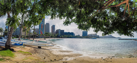 Wall Mural - Hawaiian beach with Diamond Head