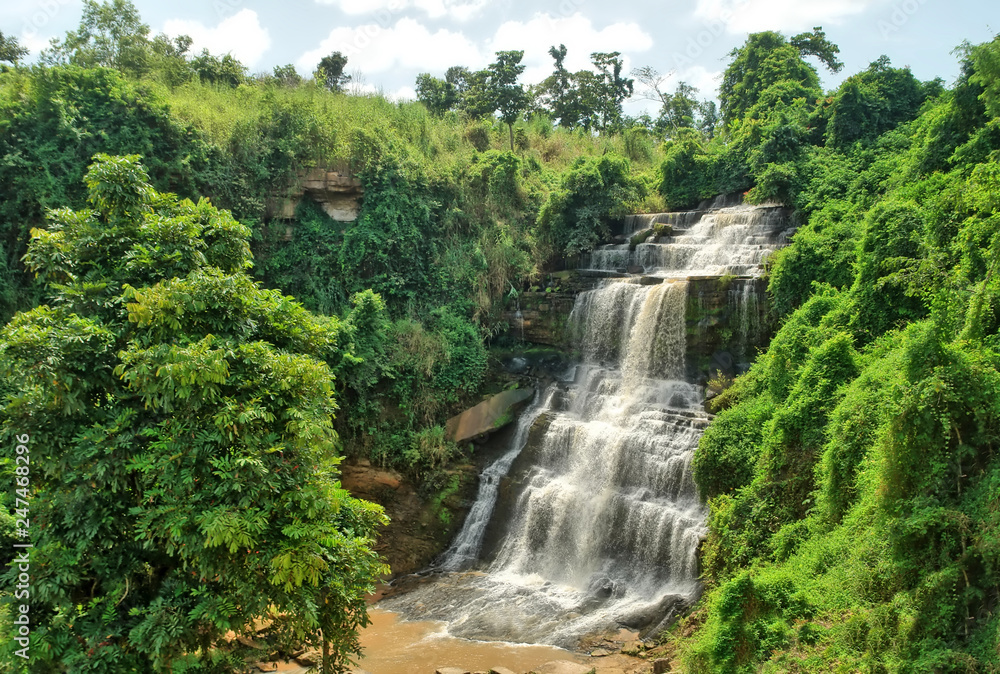 Kintampo waterfalls (Sanders Falls during the colonial days) -  one of the highest waterfalls in Ghana.
 - obrazy, fototapety, plakaty 