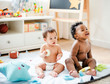 © Rawpixel.com - Babies in diapers playing together