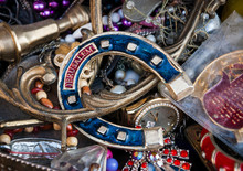 Flea Market  In Jaffa (Israel).Horseshoe Decoration  With JERUSALEM Inscription (to Bring Good Fortune And Luck "If I Forget Thee, O Jerusalem" (Psalms)) And Old Obsolete Jewelry And Accessories. 