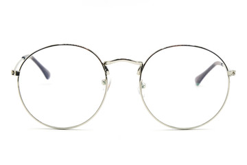 Round Glasses Women.Already used The image is sharp close.Is a good background.Suitable for use.