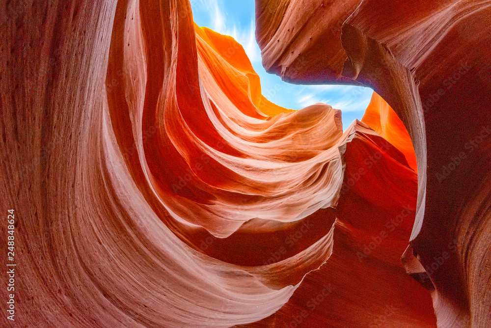Antelope Canyon is a slot canyon in the American Southwest. - obrazy, fototapety, plakaty 