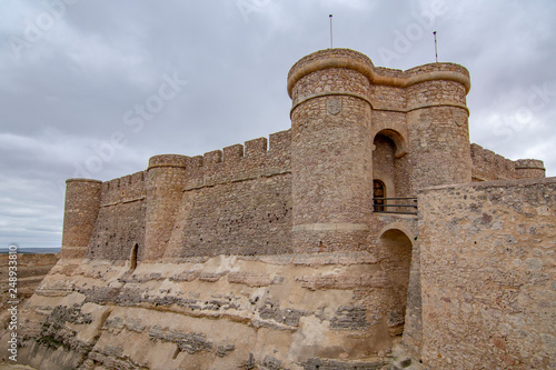 Plakat zamek szynszyli de Montearagon, prowincja Albacete, Hiszpania