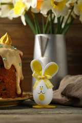 Canvas Print - Traditional easter cake and yellow bunny