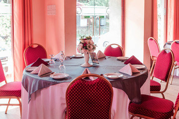 Canvas Print - Restaurant interior in red