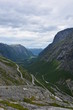 Trollstigen Andalsnes Aussicht in Norwegen Straße Serpentinen
