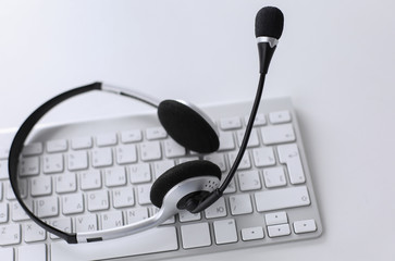 Communication support, call center and customer service help de