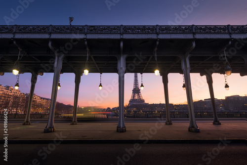 Papel de parede Pont Bir-Hakeim (tour Eiffel )