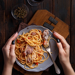 Wall Mural - Pasta with chunks of fresh tuna, tomato and capers