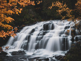 Fototapeta Krajobraz - Autumn Waterfall