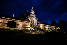 Phra Thad Lampang Luang Temple In The Night