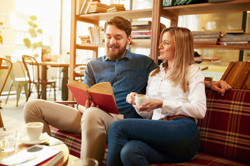 Poster - Students couple learn and drinks coffee