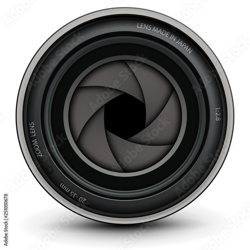 Cuadros en Lienzo Camera photo lens with shutter inside