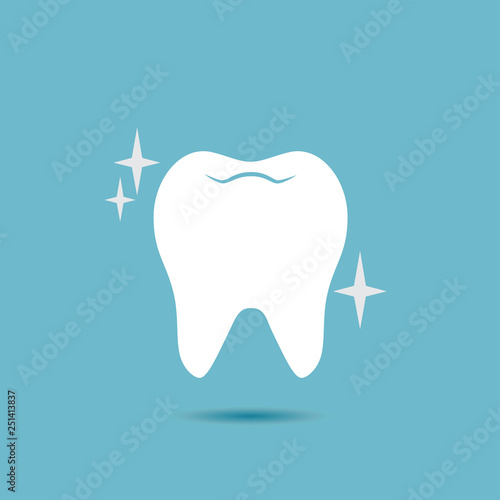 Fotomural Shiny, healthy tooth vector icon.