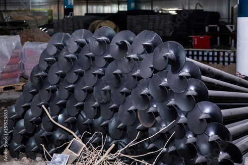 Cuadros en Lienzo helical anchors are a steel screw-in piling