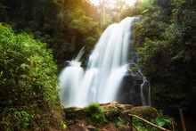 Pa Dok Siew Waterfall(Rak Jung Waterfall),Doi Inthanon,Chiang Mai,Thailand.