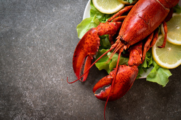 Wall Mural - boiled lobster with vegetable and lemon