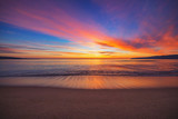 Fototapeta Zachód słońca - Beautiful sunrise over the sea