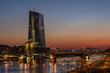 EZB Frankfurt zur Blauen Stunde
