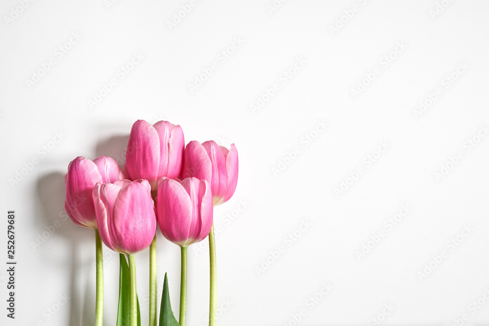 Bukiet różowych tulipanów - obrazy, fototapety, plakaty 