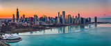 Fototapeta Miasto - Beautiful Sunsets Chicago