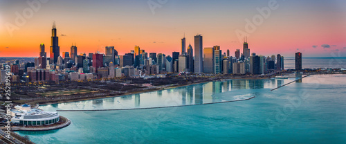 Valokuva  Beautiful Sunsets Chicago