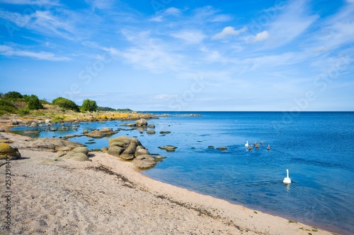 View of fishing hamlet on e...