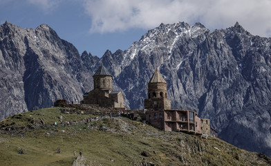 Wall Mural - Gergeti Trinity Church (Tsminda Sameba)