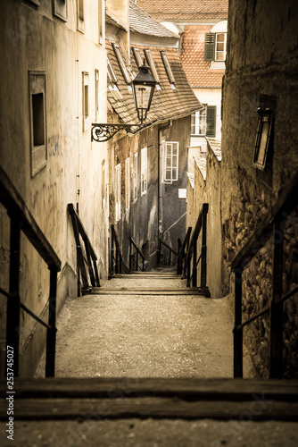 Naklejka uliczka chorwacka  schody-starego-miasta-gorne-miasto-zagrzeb-chorwacja
