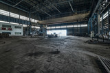 Fototapeta Przestrzenne - abandoned old industrial steel factory
