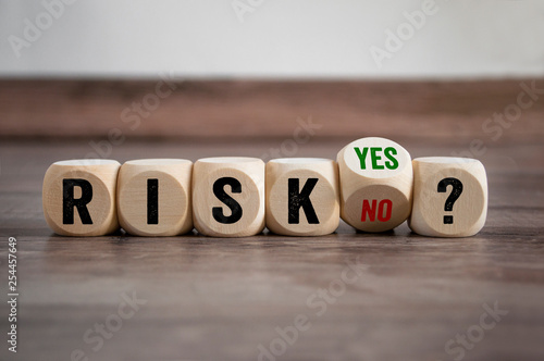Fotomural Cubes dice with arrows up and down and risk