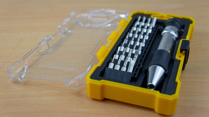 Sticker - Screw driver tool kit