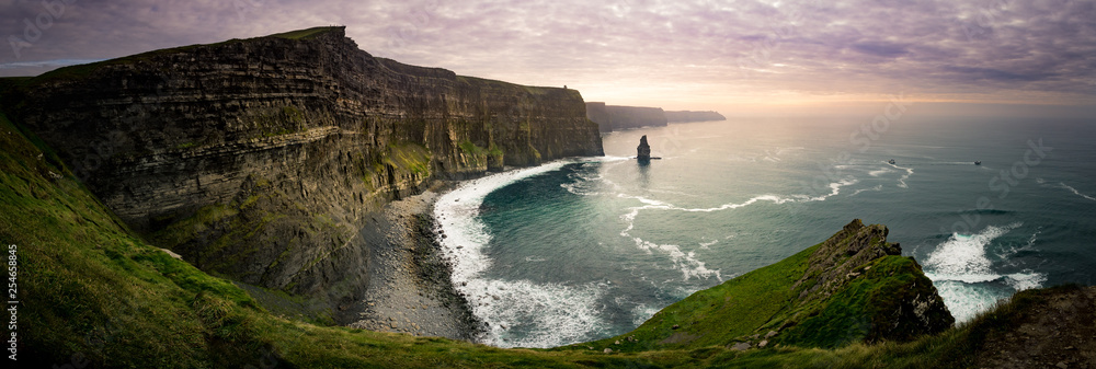 Cliff of Moher, Ireland - obrazy, fototapety, plakaty 