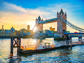 Wall Mural - Beautiful landscape with the famous landmark of London, Tower Bridge reflected in the Thames river in sunset light in UK