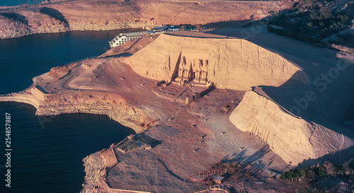 Photographie The Great Temple of Rameses II in ABU SIMBEL from Above, EGYPT