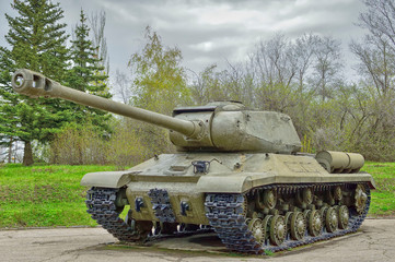 heavy tank IS-2 1944 release, who was in service with the troops of the Soviet army