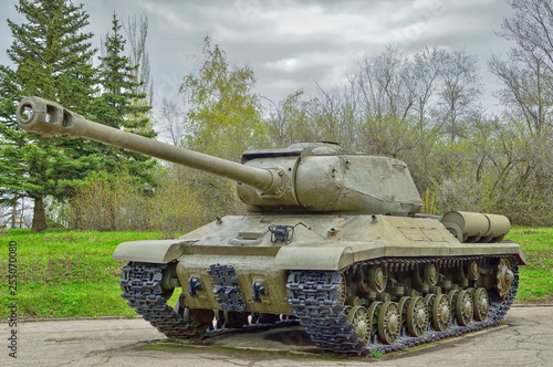 Tela heavy tank IS-2 1944 release, who was in service with the troops of the Soviet a