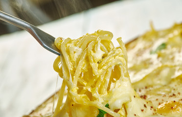 Wall Mural - Creamy, Cheesy Chicken Spaghetti