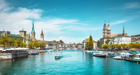 Fototapete - Zürich city panorama with Limmat river in summer, Switzerland
