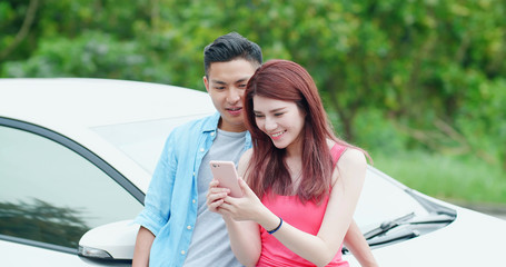 Canvas Print - young couple take a selfie