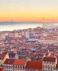 Fototapete - Skyline Lisbon river sunset Portugal