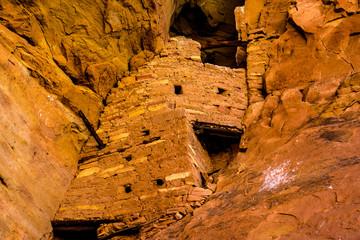 Wall Mural - Square Tower, Mesa Verde National Park