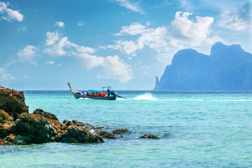 Sticker - Beautiful landscape with traditional boat on the sea in Phi Phi region, Thailand. Travel, holiday in the Asia.