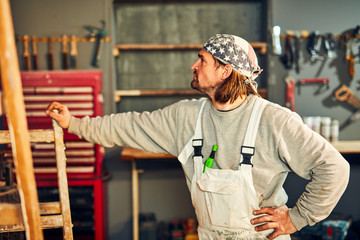 Rebuilding a garage in  a retro vintage style.