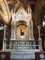 Wall Mural - Interior of Orsanmichele church, Florence, Tuscany, Italy