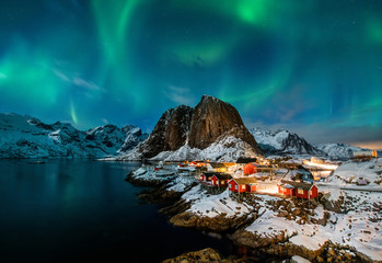 Wall Mural - aurora borealis over hamnoy in norway