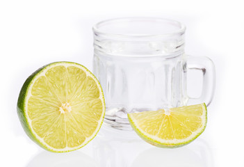 Wall Mural - Lemon and water - Citrus × latifolia