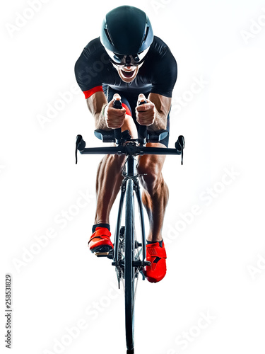 Dekoracja na wymiar  triathlonista-triathlon-rowerzysta-na-rowerze-w-studio-sylwetka-cien-na-bialym-tle-na-bialym-tle