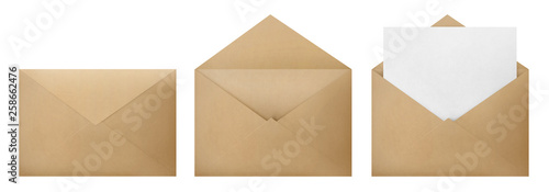 Fotomural Set of brown envelopes (sealed, empty and with a blank paper inside), isolated o